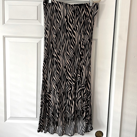 Maeve by Anthropologie Zebra Print MIDI High Low Skirt Size L - Picture 1 of 6